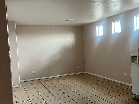 5th image of 5279 Shreve Ave