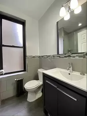 Rented by Hagstrom Management Inc | media 38