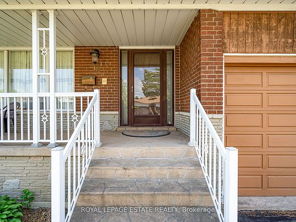 2nd image of 17 Altair Ave