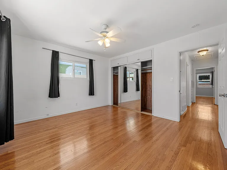 5658 Mary Lane Dr — Photo 18
