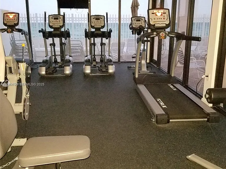 3505 S Ocean Dr #407 — Photo 28