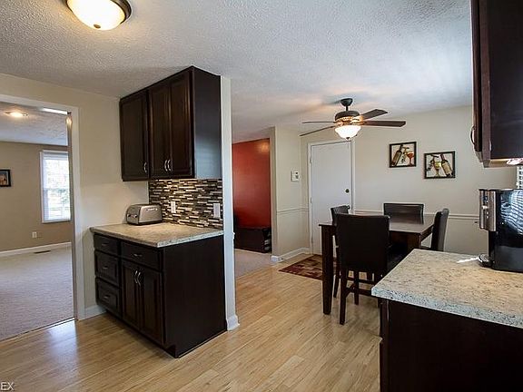 5th image of 1352 Hibbard Dr