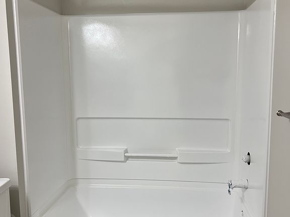 5th image of 837 Whistling Swan Dr