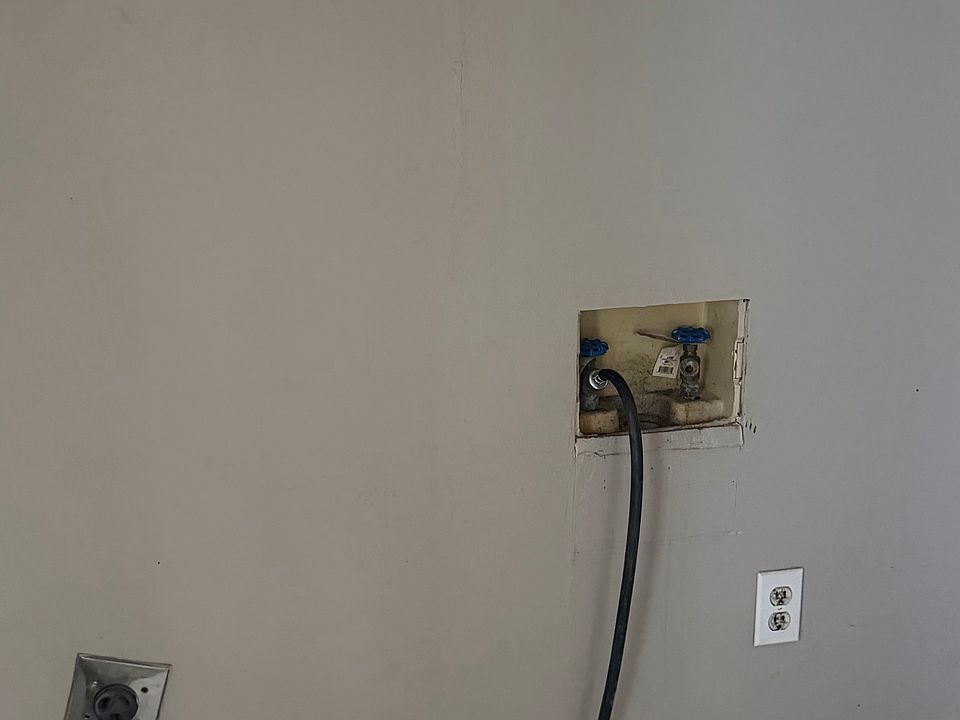 1st image of 209 N 17th St #A