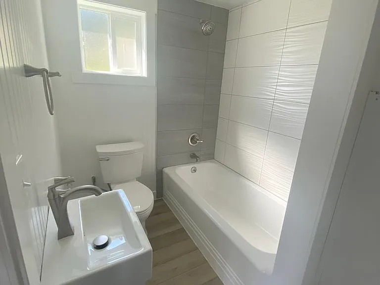 669 W Marine Dr, Astoria, OR 97103 — Photo 5