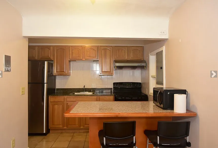 2 bed, 800 sqft, $2,800 — Photo 3