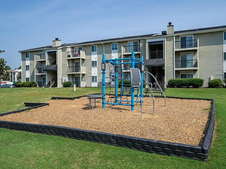 Morganton Place Apartment Homes — Photo 19