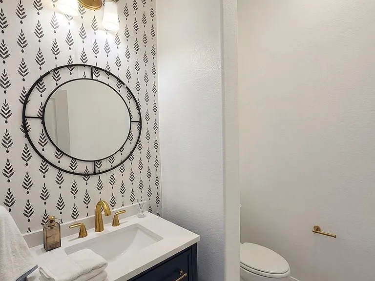 17005 Sanglier Dr — Photo 17