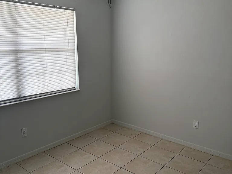 5252 Treetops Dr — Photo 24