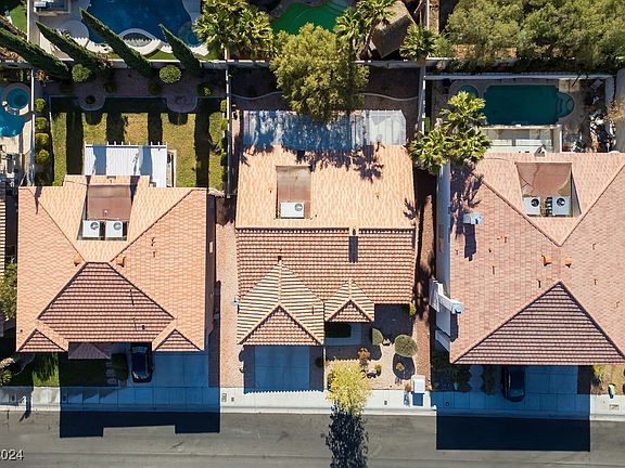 4th image of 8625 Copper Falls Ave