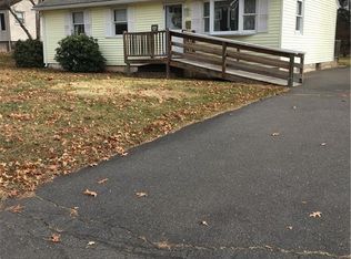 79 Briar Ln, Southington, CT 06489