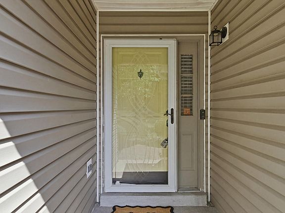 5th image of 3628 Creel Ct