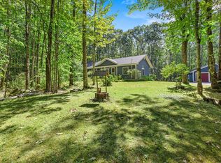 30 Turtle Cove Rd, Raymond, ME 04071