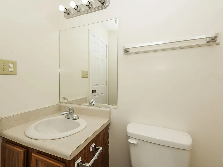 105 Bybee Dr Unit D3 — Photo 27