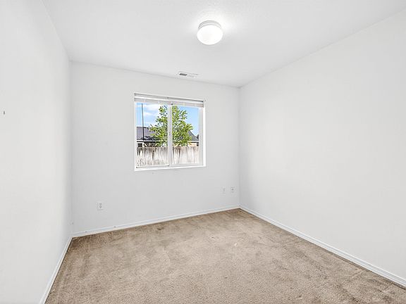 5th image of 5817 W Washougal Ln