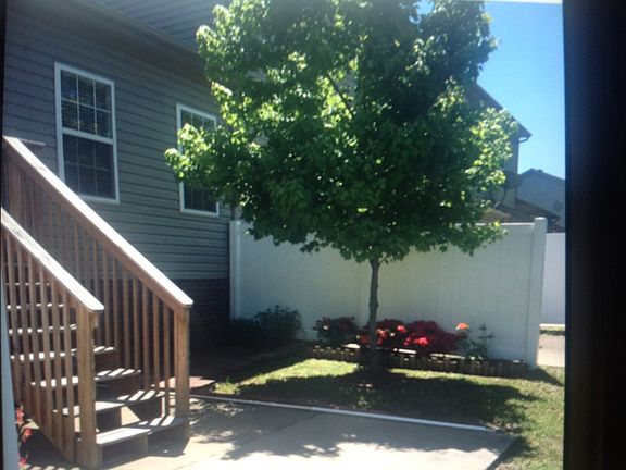 5th image of 601 Cashmere Dr