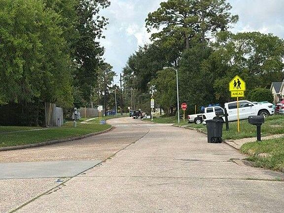 4th image of 6415 Lynngate Dr