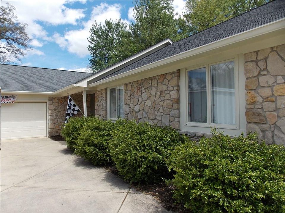 1st image of 7815 Warbler Way