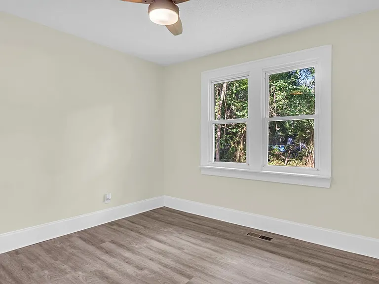 2751 N Highway 341 — Photo 14