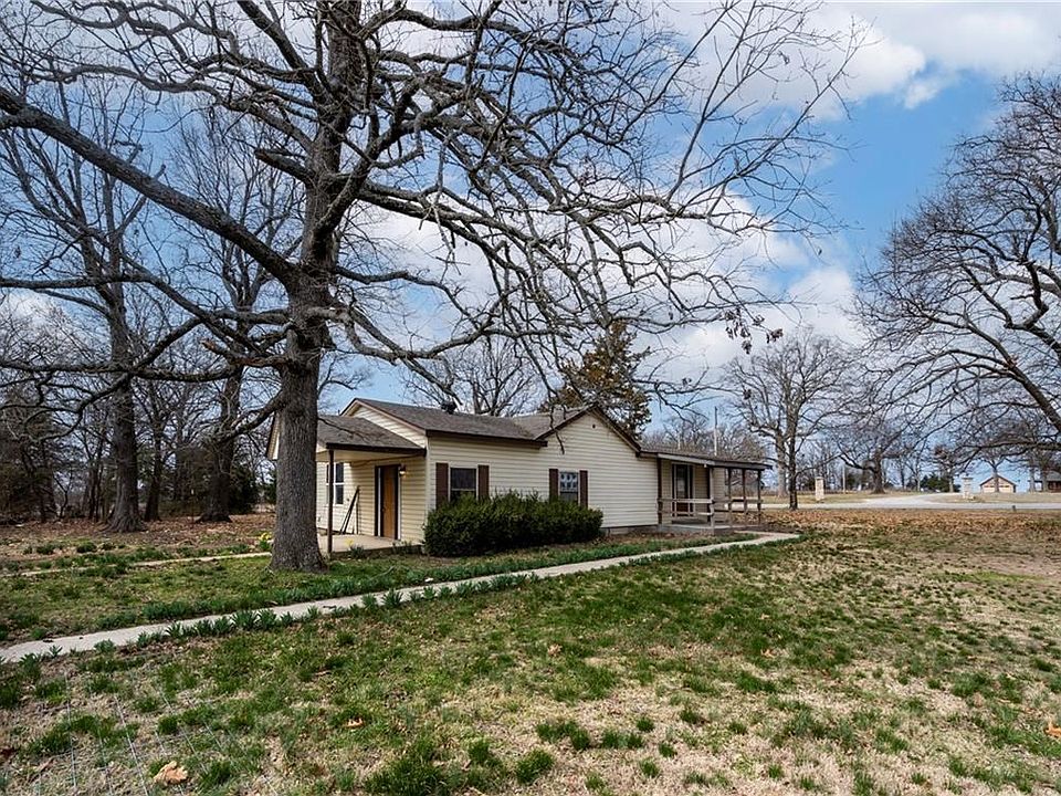 1st image of 22219 W Highway 72