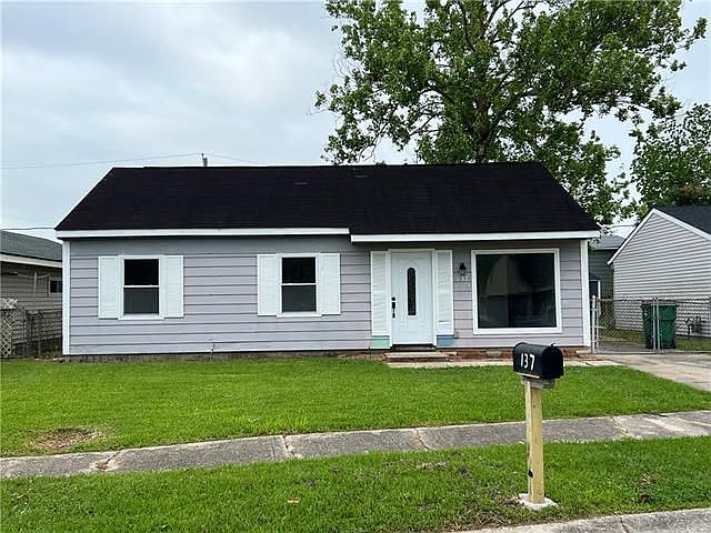 1st image of 137 Dorothy Dr