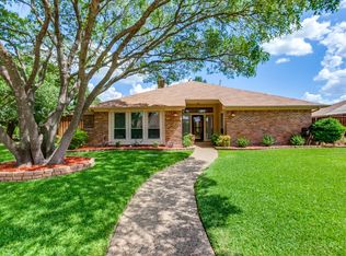 2514 Golden Oaks Dr, Garland, TX 75044