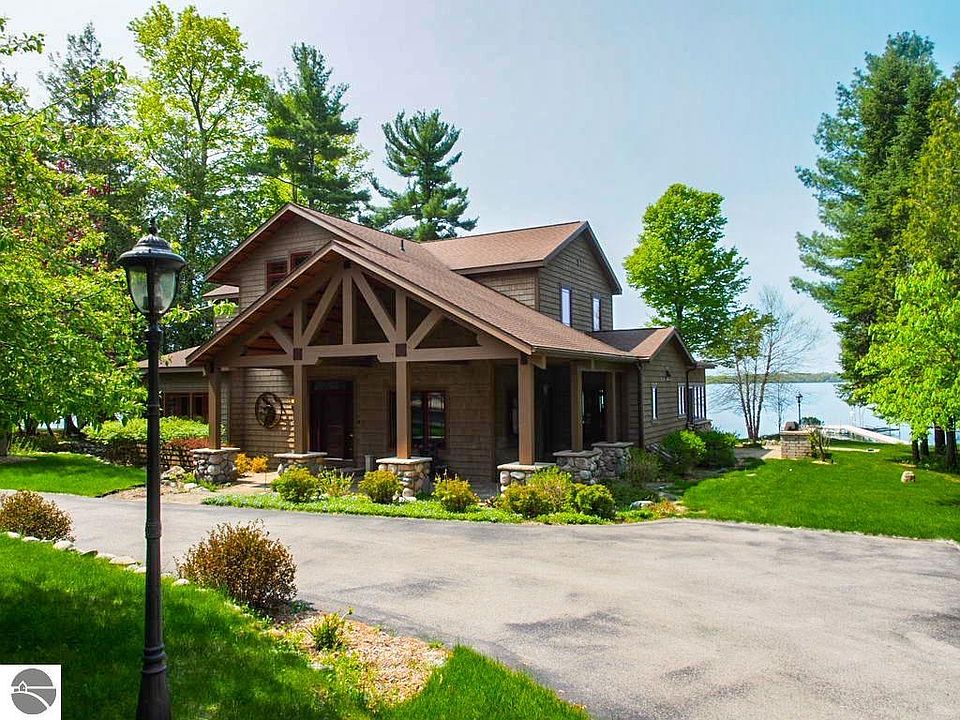 3463 N East Torch Lake Dr, Central Lake, MI 49622 Zillow