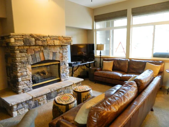 192 Robin Dr, Silverthorne, CO