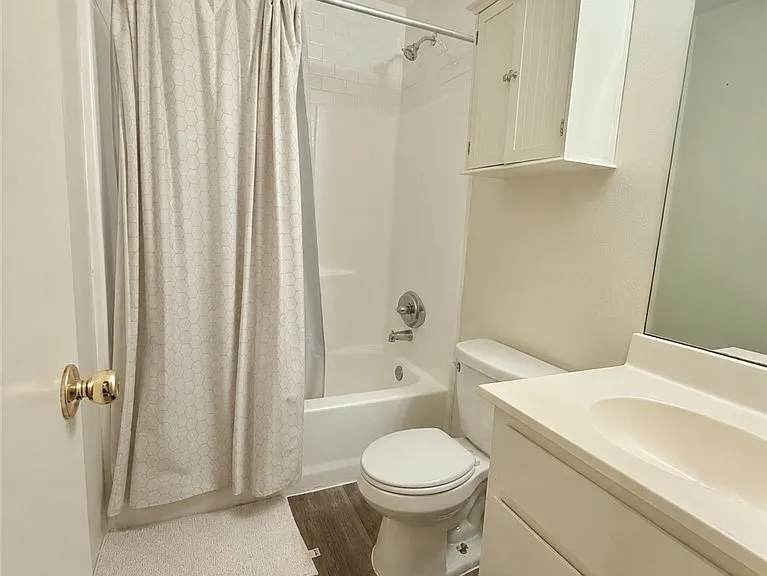 826 Nimitz St — Photo 7