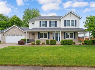 1217 Clarendon Dr, O'Fallon, IL 62269