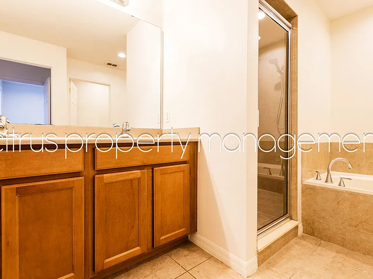 5260 Hidden Cypress Ln — Photo 17