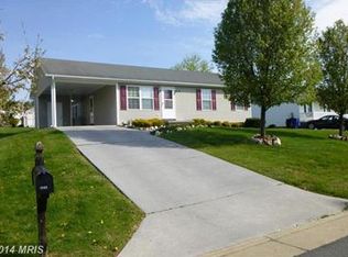 1124 Kesler Rd, Front Royal, VA 22630