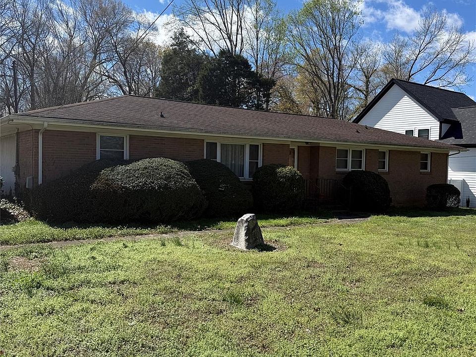 1st image of 9519 Walkers Ferry Rd