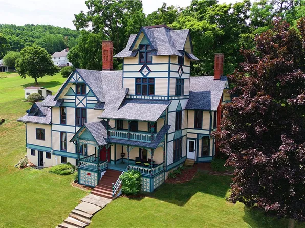 201 S Jackson St, Watkins Glen, NY 14891