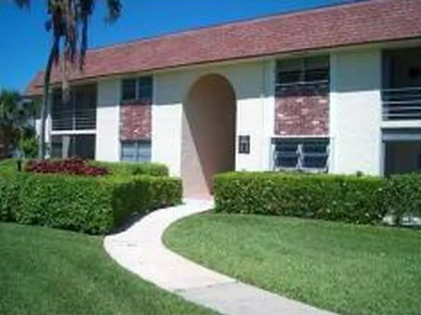 22765 SW 66th Ave APT 204, Boca Raton, FL 33428