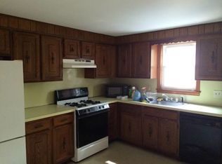 9 Laurel Ave, Waltham, MA 02453