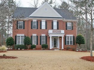 450 Ridgewood Dr, Fayetteville, GA 30215