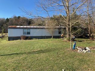 472 Allen Chapel Rd, Hilham, TN 38568