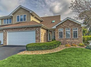 905 Easy St UNIT D, Crown Pt, IN 46307