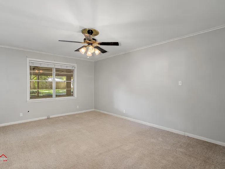 471 Arthur Ave — Photo 6