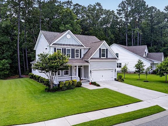 2nd image of 107 Windward Dr