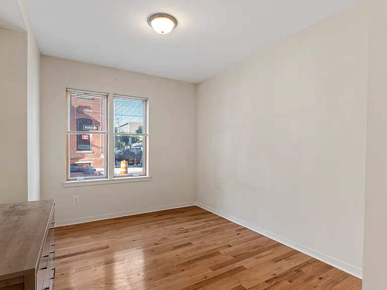 1643 Fitzwater St #A — Photo 16
