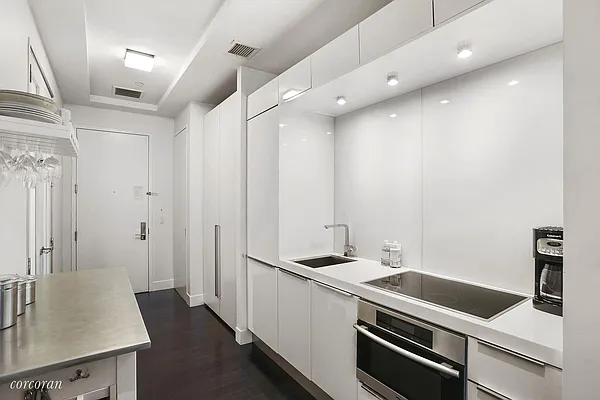 Rented by Corcoran | media 12