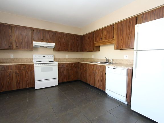 5th image of 5504 Charleston St