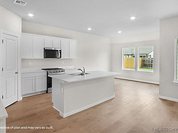 6th image of this home