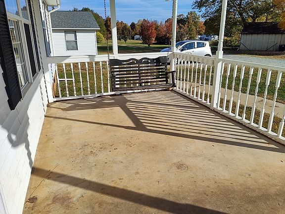 2nd image of 1059 Hugo Dr