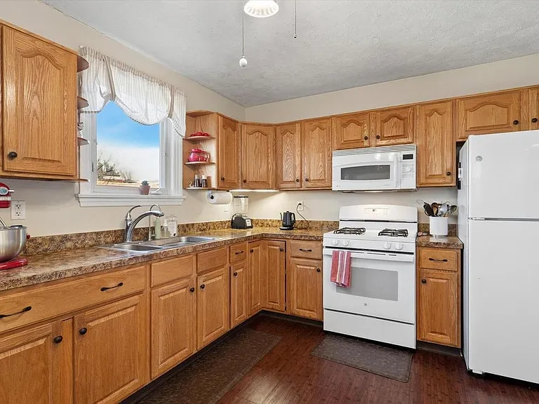 8016 Arlington Ave — Photo 15