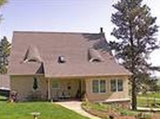 1425 Hillside Dr, Spearfish, SD 57783