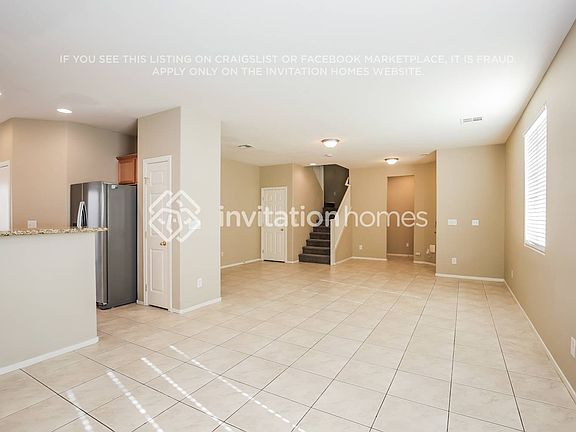 3rd image of 9829 Fountain Walk Ave