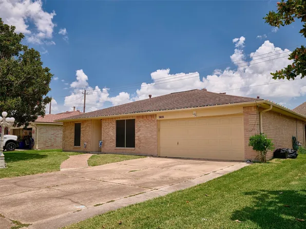 3618 Filmore Ln, Deer Park, TX 77536
